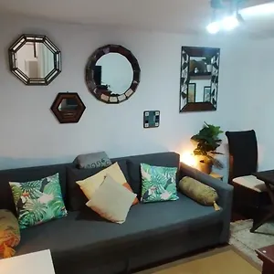 https://la-casita-chiquitita-the-tiny-little-house.1costadelsol.com